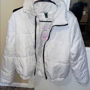 White puffer jacket size XS